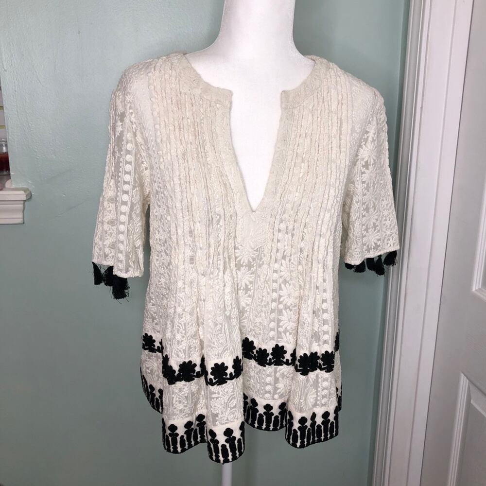 Anthro Hemant & Nandita Cream Embroidered Top S